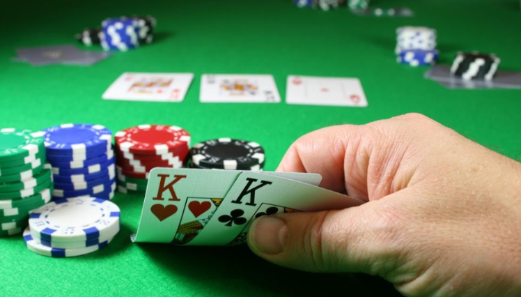Hiểu rõ luật chơi người chiến thắng sẽ là bạn